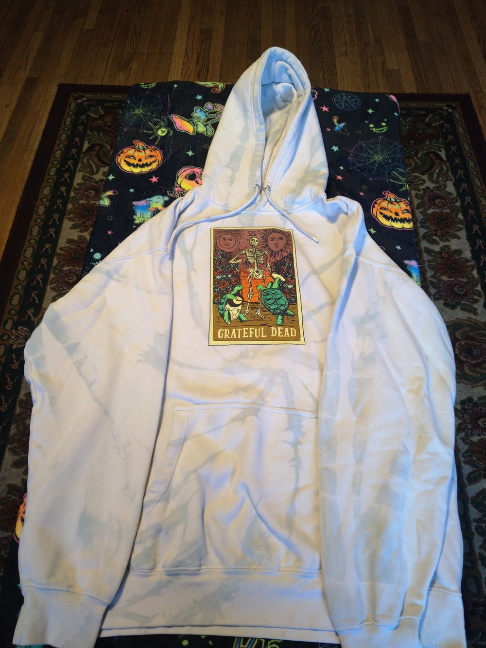 Grateful Dead White Light Tie-Dye Pullover Hoodie